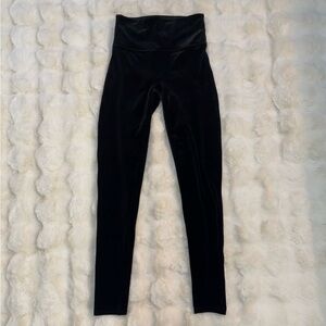 SPANX Velvet Leggings